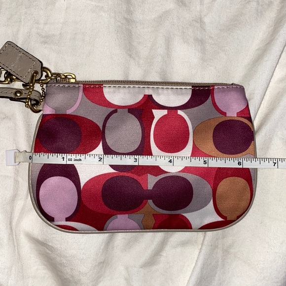 Coach wristlet - Picture 13 of 15